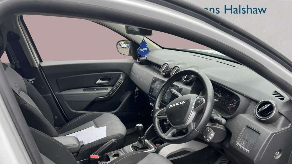 Dacia Duster 1.3 Tce 130 Extreme 2023 SJ73LMX White #4