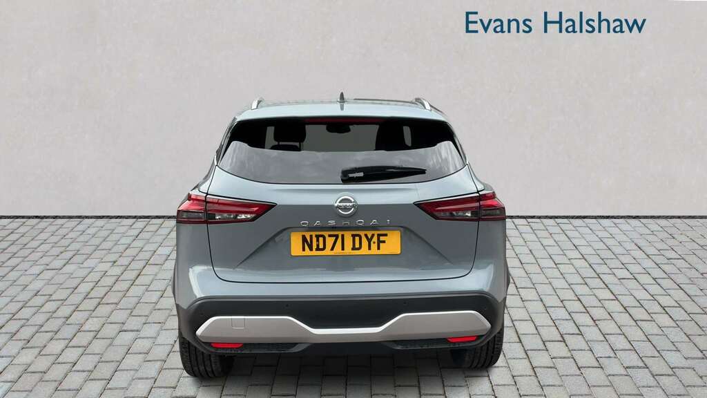 Nissan Qashqai 1.3 Dig-t Mh Premiere Edition 2021 ND71DYF Grey #5