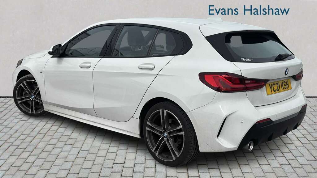 BMW 1 Series 118I M Sport Black #2