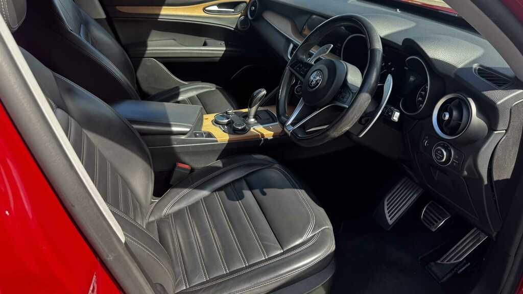 Alfa Romeo Stelvio 2.0 Turbo 280 Milano Red #20