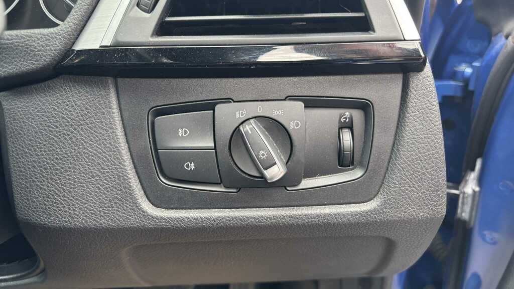 BMW 4 Series 420D 190 M Sport Professional Media Black #11