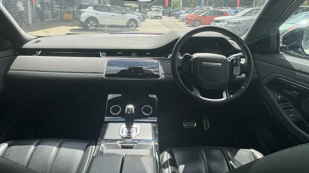 Land Rover Range Rover Evoque 2.0 D240 R-dynamic Se 2019 White #6