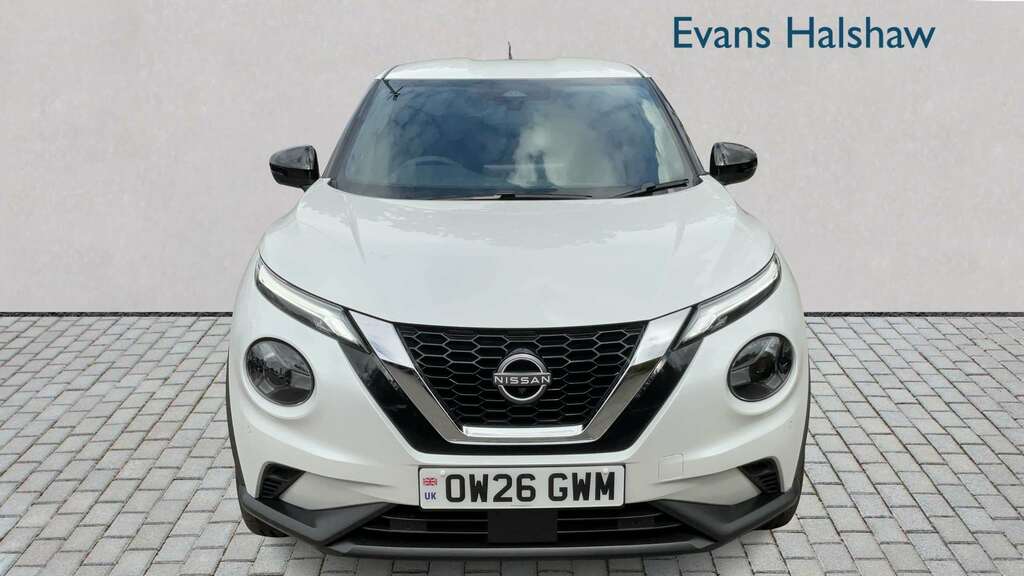 Nissan Juke 1.0 Dig-t N-connecta Revised 2026 White #4