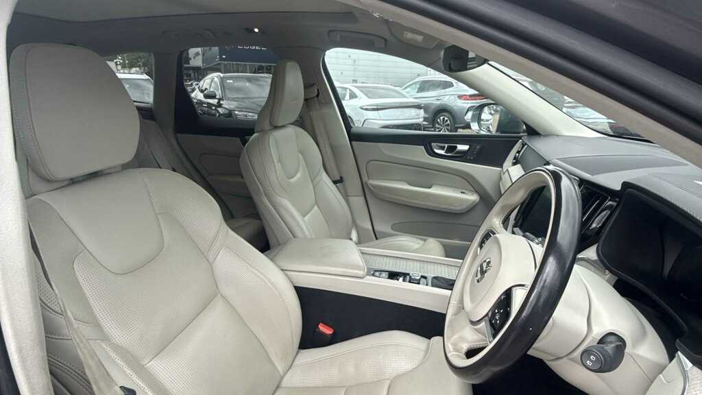 Volvo XC60 2.0 T5 250 Inscription Awd Geartronic 2018 Grey #2