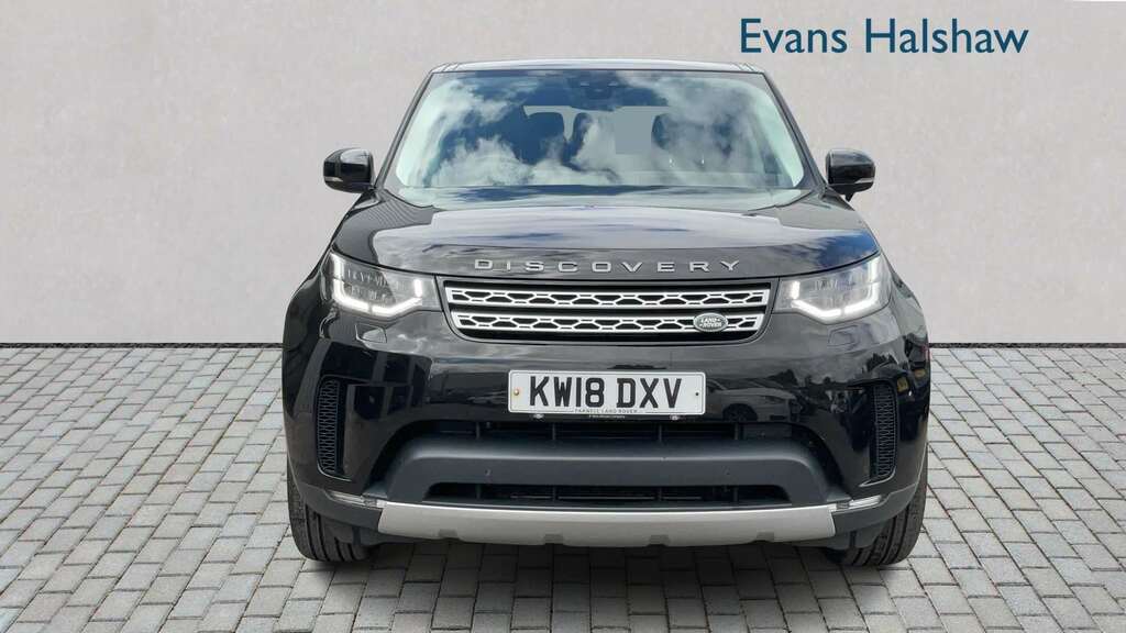 Land Rover Discovery 3.0 Td6 Hse 2018 Black #4