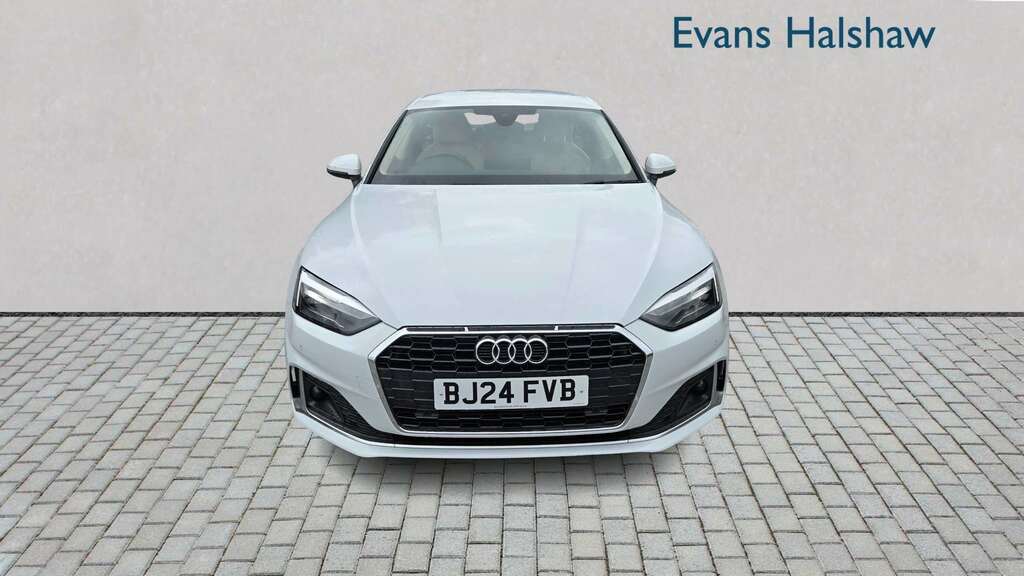 Audi A5 35 Tfsi Sport S Tronic 2024 BJ24FVB White #4