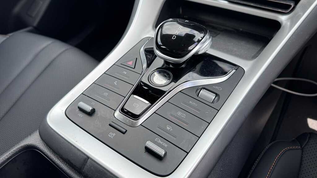 Byd Sealion 5 1.5 18.3Kwh Design Suv Plug-in Hybrid C Black #16