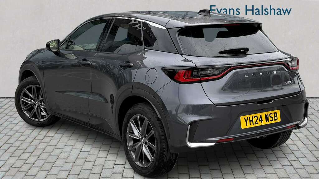 Lexus LBX 1.5 Premium Plus E-cvt 2024 YH24WSB Grey #2