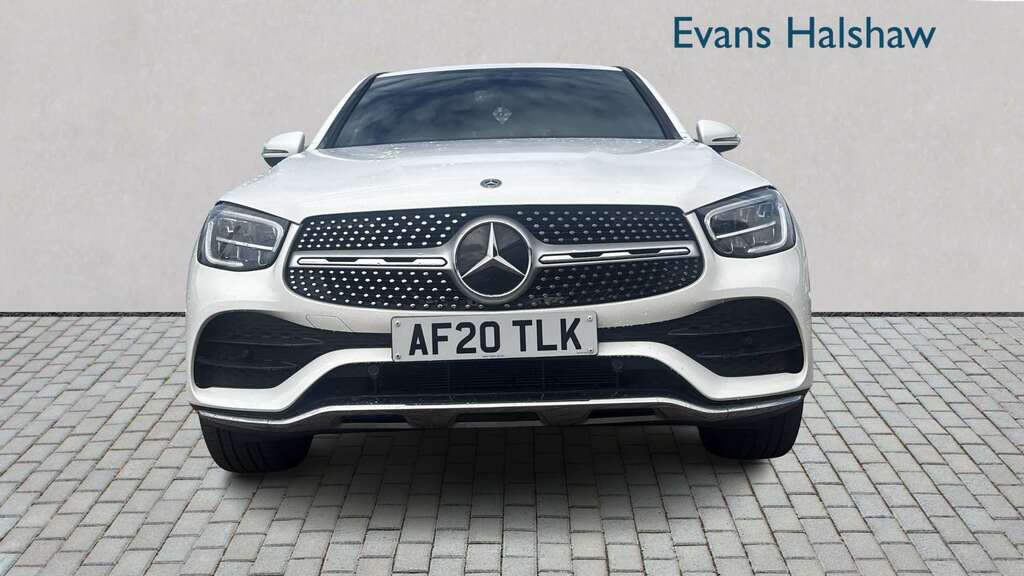 Mercedes-Benz GLC Class Glc 300 4Matic Amg Line 9G-tronic 2020 White #4