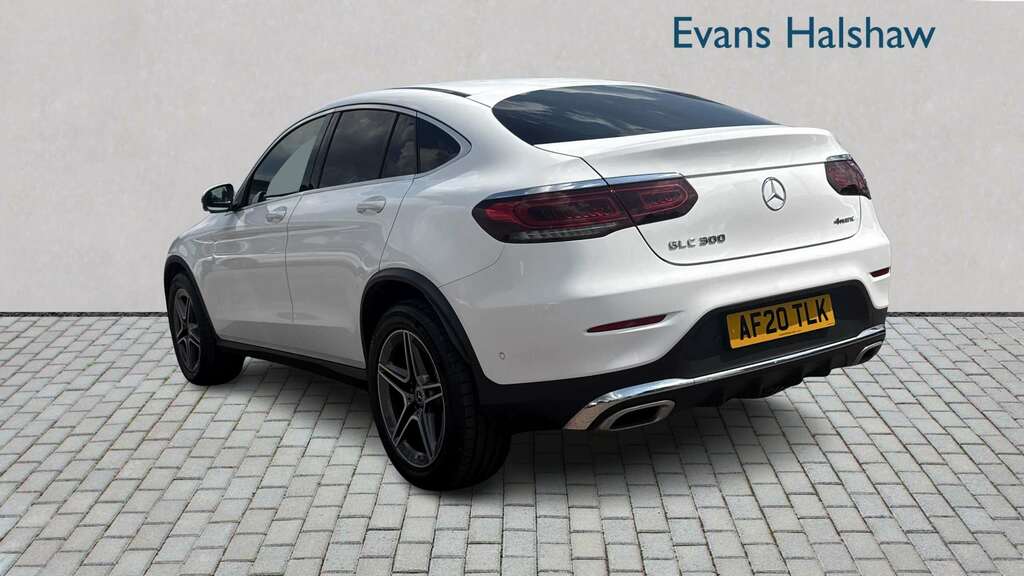 Mercedes-Benz GLC Class Glc 300 4Matic Amg Line 9G-tronic 2020 White #2