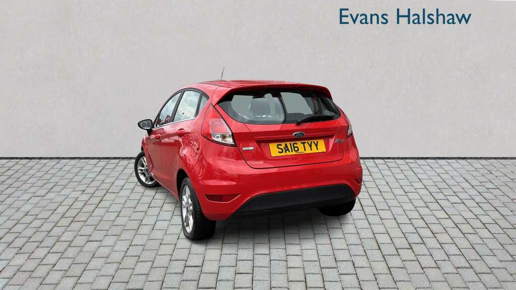 Ford Fiesta 1.0 Ecoboost Zetec 2016 Red #2