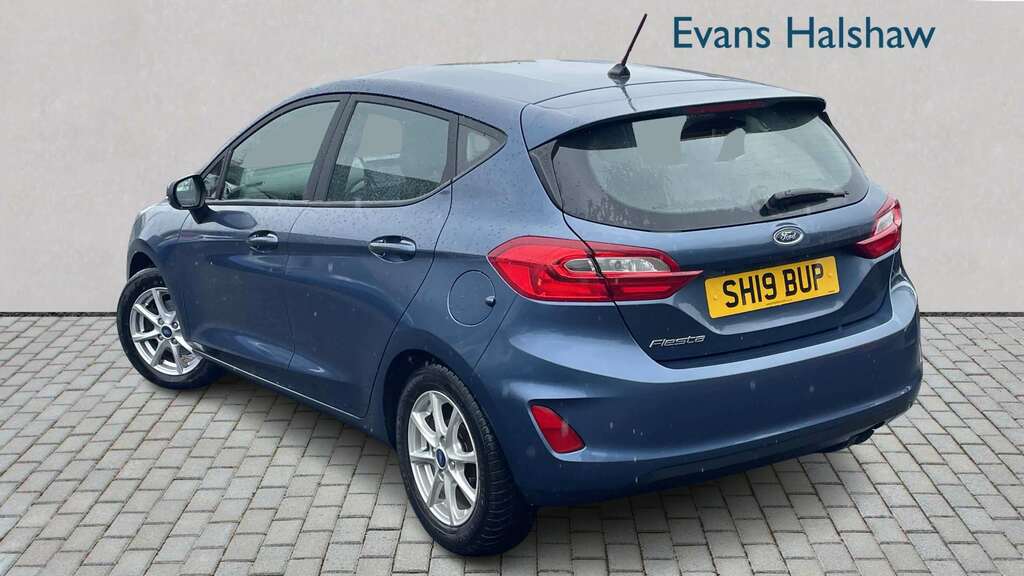 Ford Fiesta 1.1 Zetec 2019 Blue #2