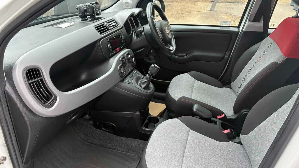 Fiat Panda 1.2 Lounge Hatchback Euro 6 Ss Red #19