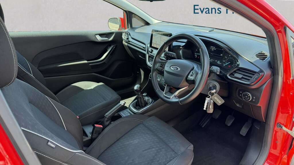 Ford Fiesta 1.1 Zetec 2019 YH68RDB Red #6
