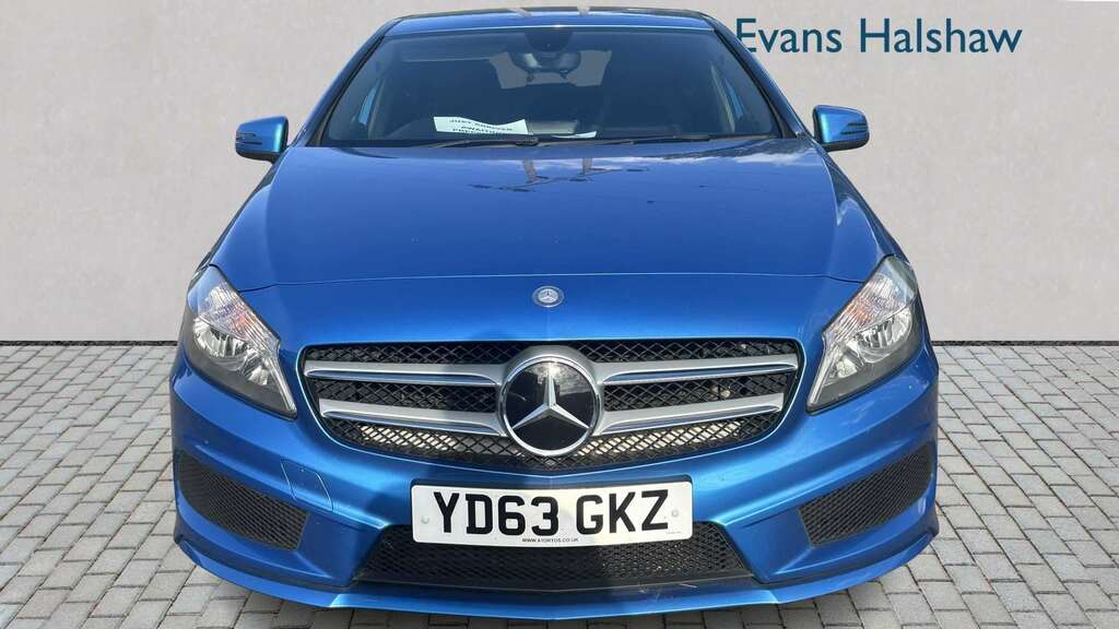 Mercedes-Benz A Class Hatchback 1.8 A200 Cdi Sport Euro 5 Ss 201 White #4
