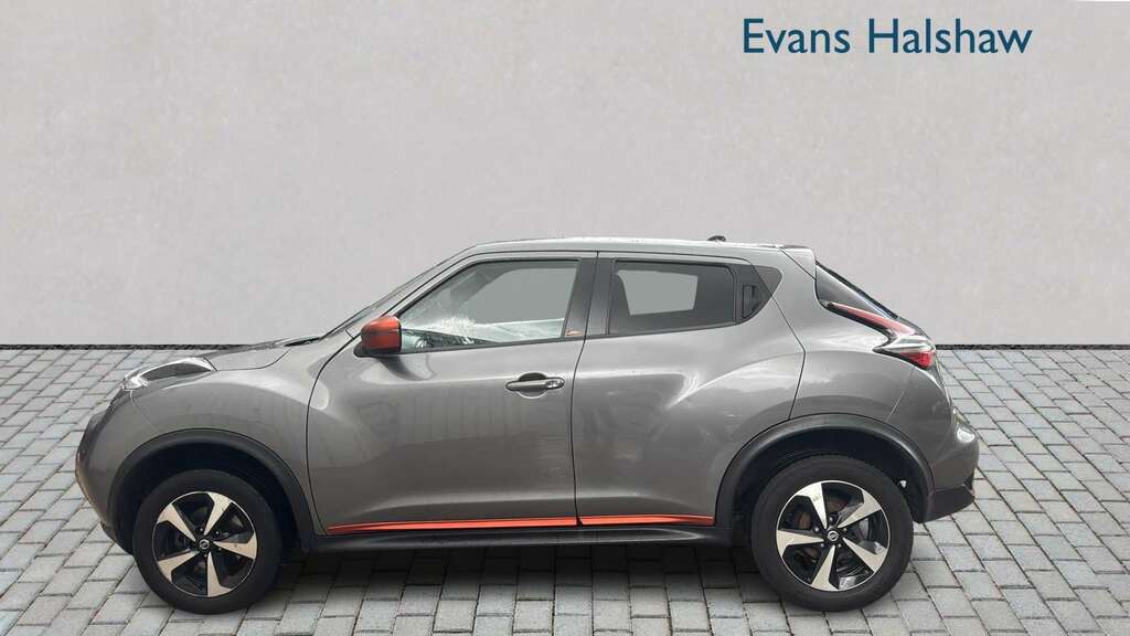 Nissan Juke 2019 1.6 Bose Personal Edition Suv Xtro Blue #3