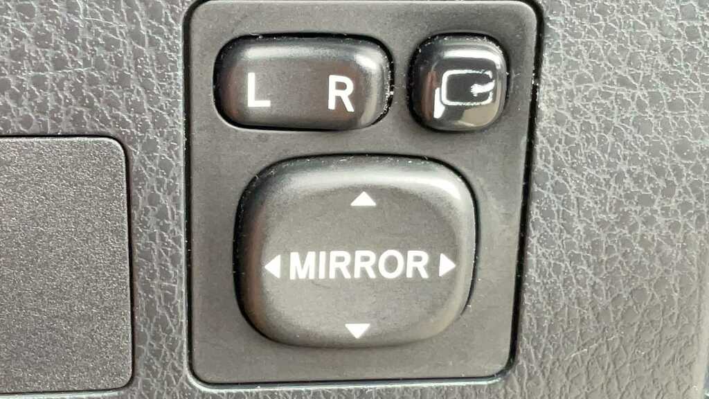 Toyota Rav 4 2.0 D Icon Safety Sense, Nav White #12