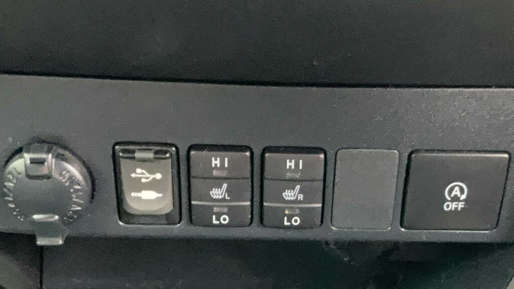 Toyota Rav 4 2.0 D Icon Safety Sense, Nav White #10