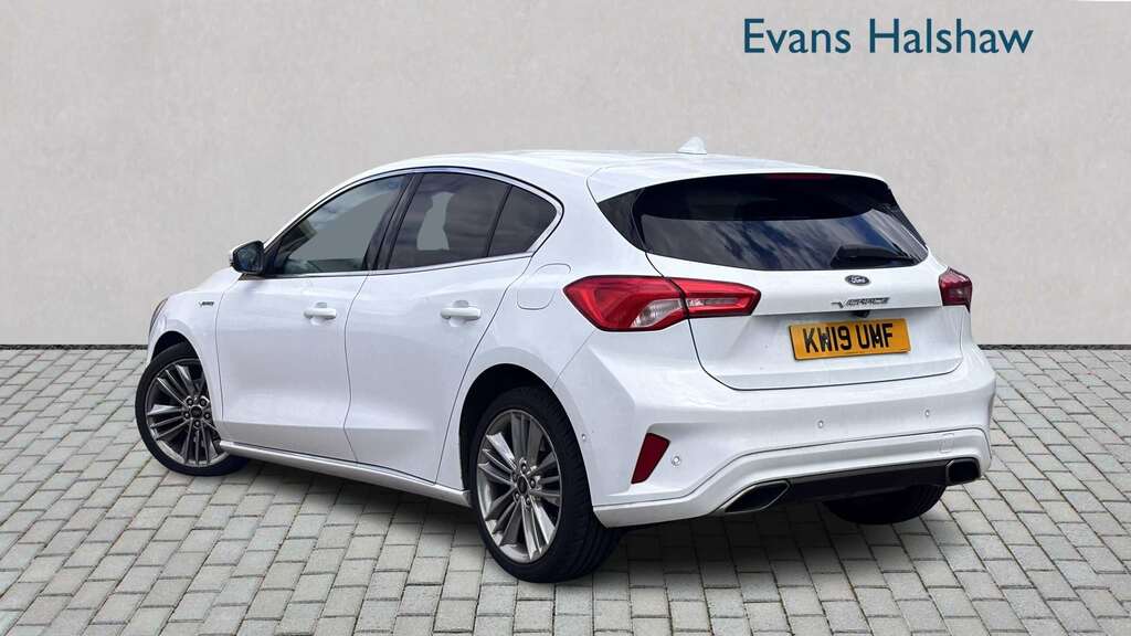 Ford Focus 1.0 Ecoboost 125 2019 KW19UMF White #2