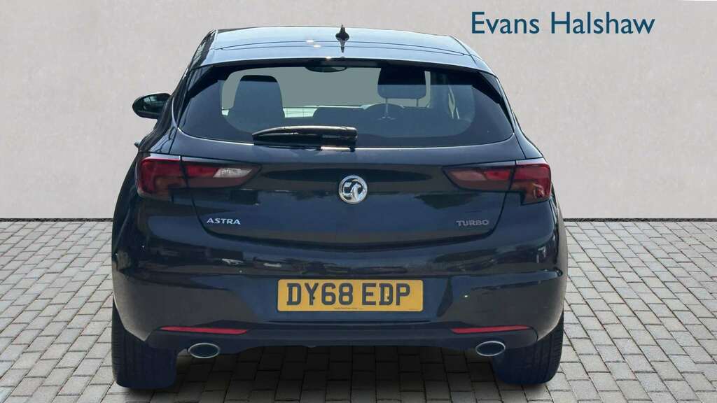 Vauxhall Astra 1.6T 16V 200 Elite Nav 2018 DY68EDP Black #4