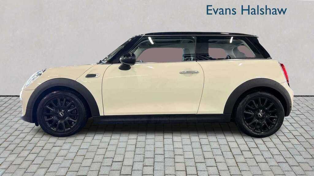 Mini Hatch 1.5 Cooper II 2018 MV68AXS White #3