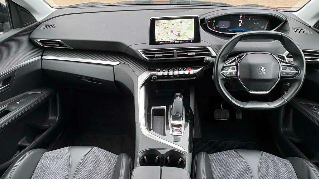 Peugeot 3008 1.2 Puretech Allure Eat6 2017 RF17NKE Black #3