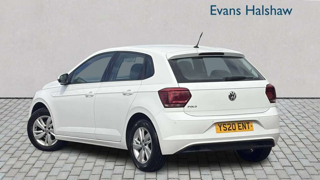 Volkswagen Polo 1.0 Tsi 95 R-line Black #1