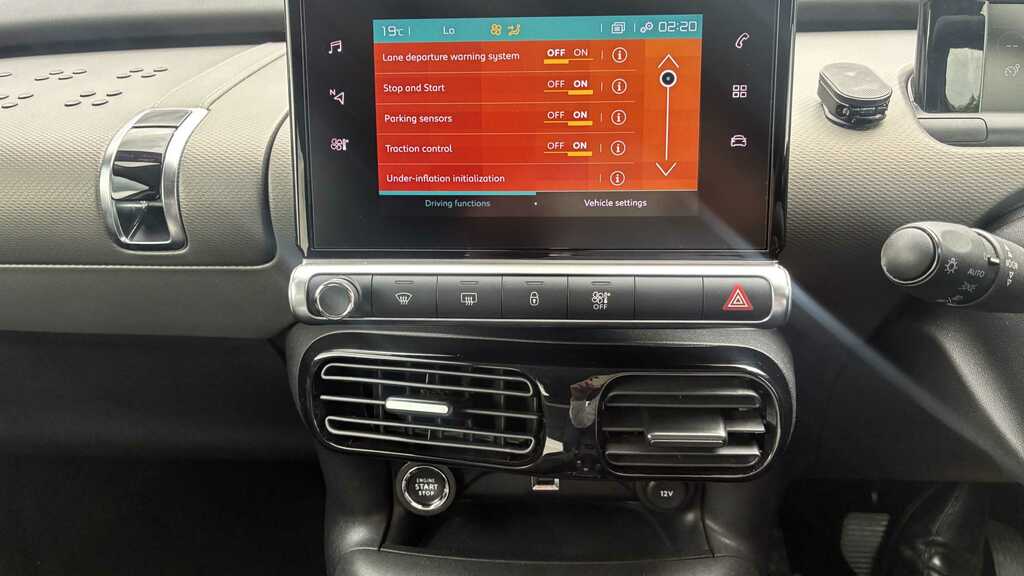Citroen C4 Cactus 1.5 Bluehdi Flair Euro 6 Ss Black #31