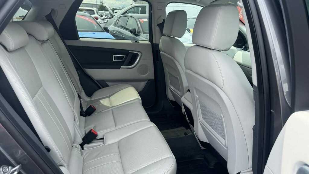 Land Rover Discovery Sport 2.0 Td4 180 Se Tech Grey #8