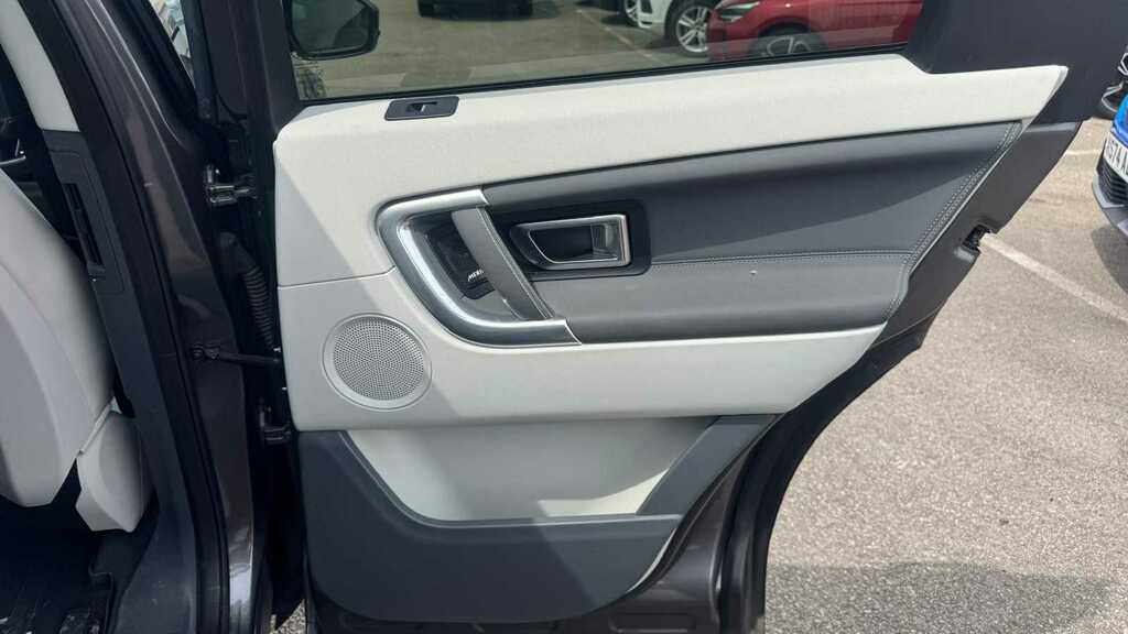 Land Rover Discovery Sport 2.0 Td4 180 Se Tech Grey #7