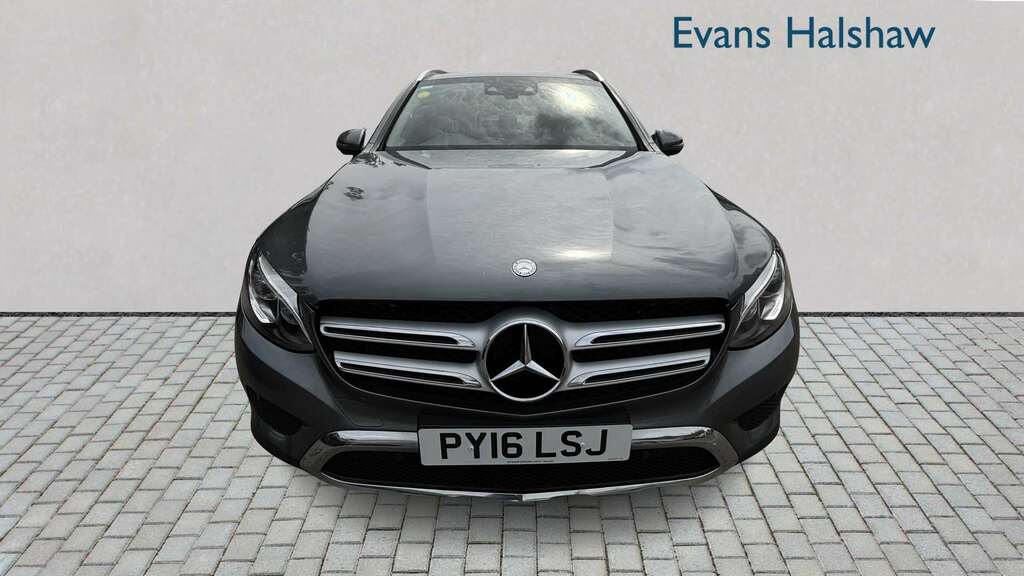 Mercedes-Benz GLC Class 220D 4Matic Sport Premium 9G-tronic 2016 PY16LSJ Grey #4