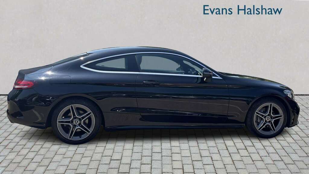Mercedes-Benz C Class C200 Amg Line Premium 9G-tronic 2018 KE68DXU Black #2