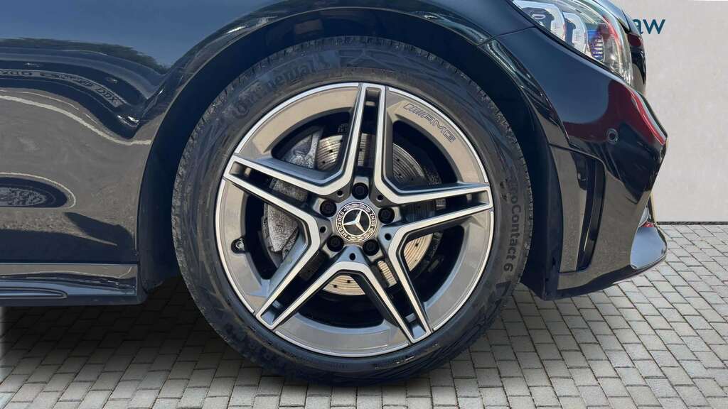 Mercedes-Benz C Class C200 Amg Line Premium 9G-tronic 2018 KE68DXU Black #4
