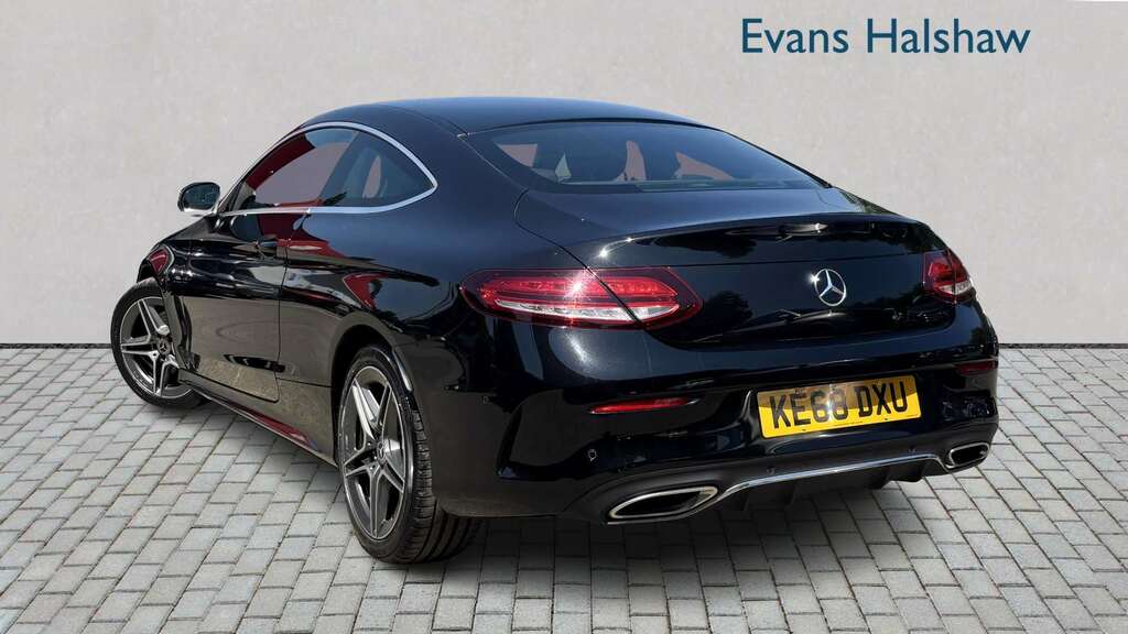 Mercedes-Benz C Class C200 Amg Line Premium 9G-tronic 2018 Black