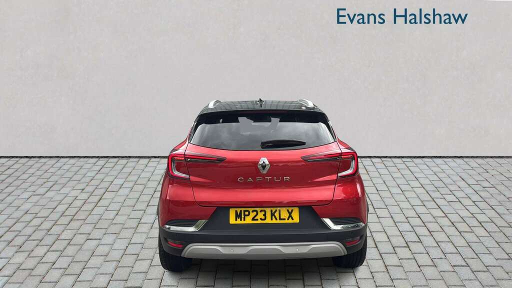 Renault Captur 1.0 Tce 90 Techno 2023 Red #4