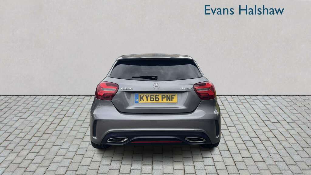 Mercedes-Benz A Class 1.5 A180d Amg Line Premium Plus 7G-dct Euro 6 S Grey #4