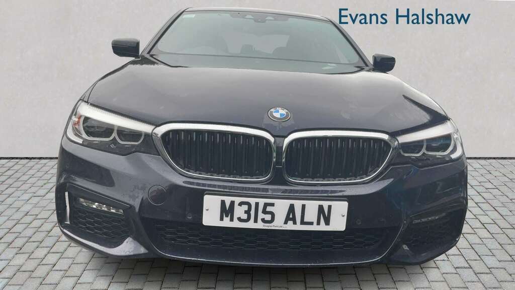 BMW 5 Series 520D Xdrive M Sport 2017 Black #4