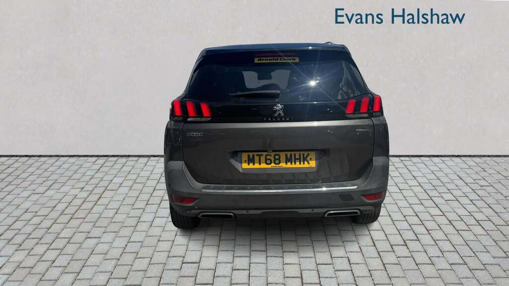 Peugeot 5008 1.5 Bluehdi Gt Line Premium 2018 Grey #4