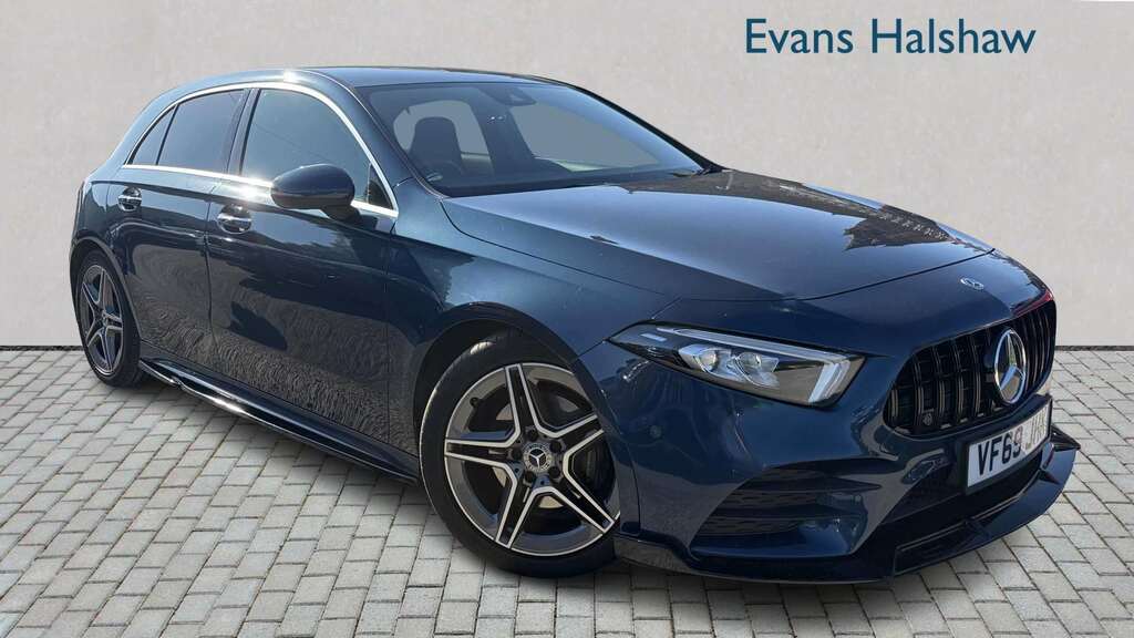 Mercedes-Benz A Class A180d Amg Line Premium 2019 VF69JHK Blue #2