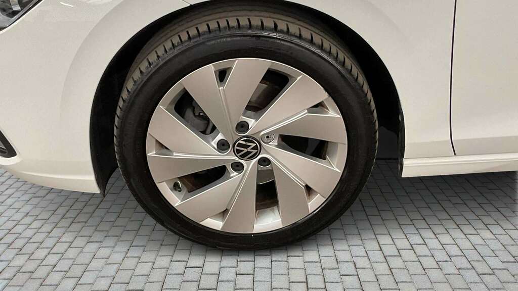 Volkswagen Golf 1.5 Tsi 150 Style 2022 YC22AAK White #6