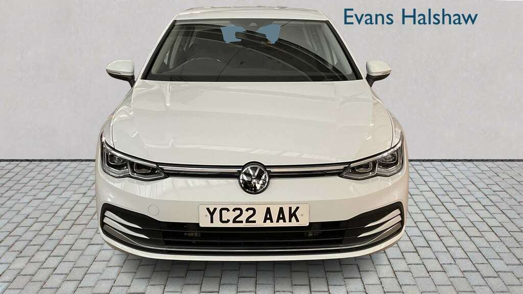 Volkswagen Golf 1.5 Tsi 150 Style 2022 YC22AAK White #4