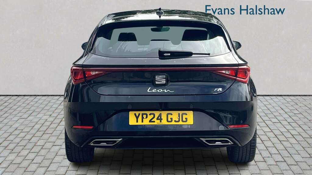 Seat Leon 1.0 Tsi Evo Fr 2024 Black #5