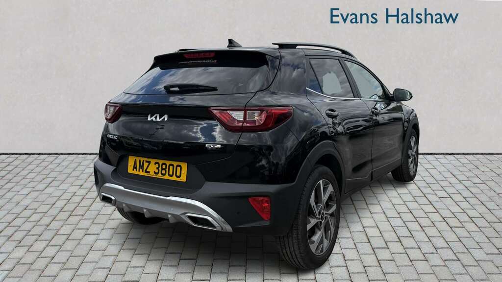Kia Stonic 1.0T Gdi 48V Gt-line Dct 2023 Black #6