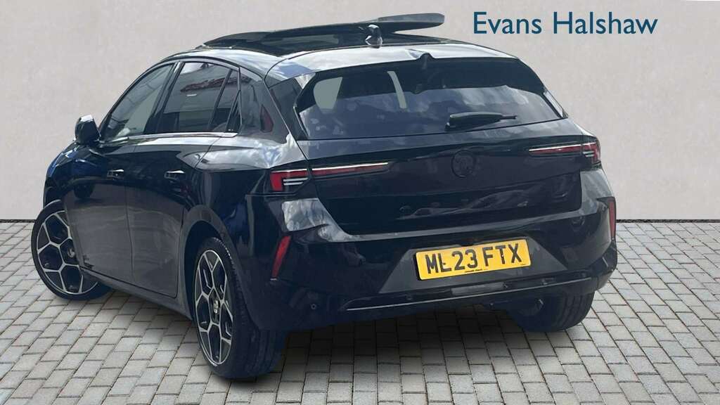 Vauxhall Astra 1.2 Turbo 130 Ultimate 2023 Black