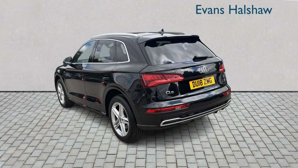 Audi Q5 2.0 Tdi Quattro S Line S Tronic 2018 DU18ZWG Black #3