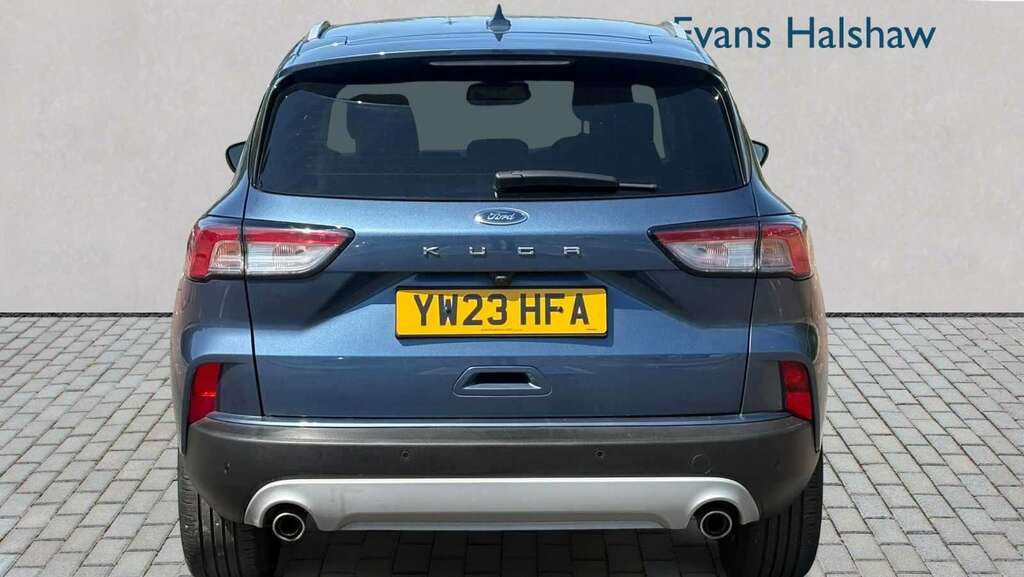 Ford Kuga 1.5 Ecoboost 150 Titanium Edition 2023 YW23HFA Blue #4
