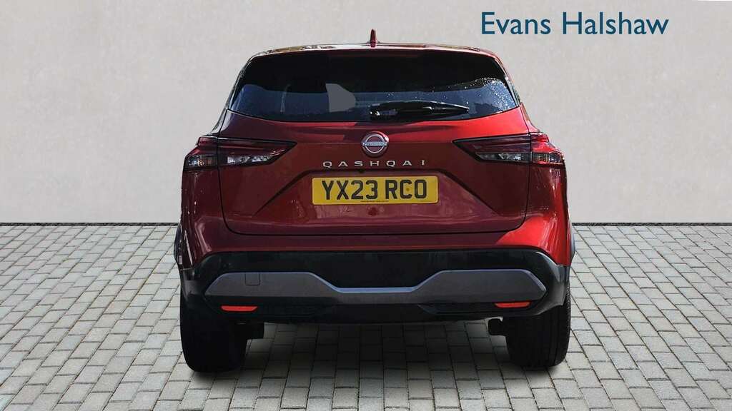 Nissan Qashqai 1.3 Dig-t Mh N-connecta 2023 YX23RCO Red #5
