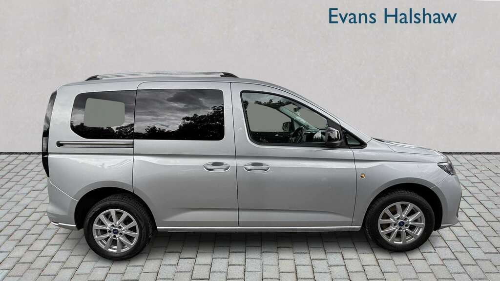 Ford Tourneo Connect 2.0 Ecoblue Titanium 2023 Silver #3