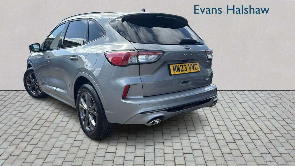 Ford Kuga 1.5 Ecoboost 150 St-line Edition 2023 Silver