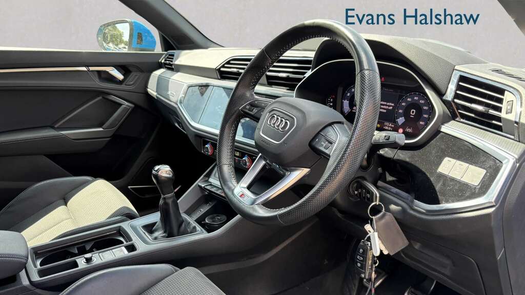 Audi Q3 35 Tfsi S Line 2020 WF70JMU Blue #5